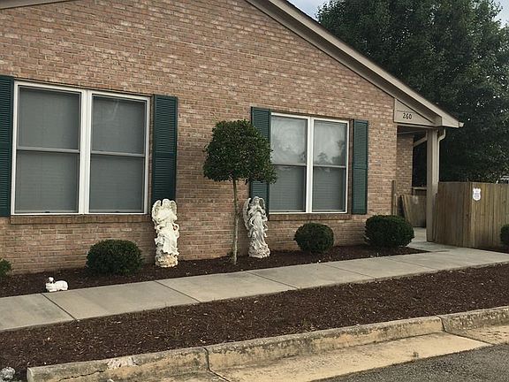 2nd image of 260 Beaver Creek Dr