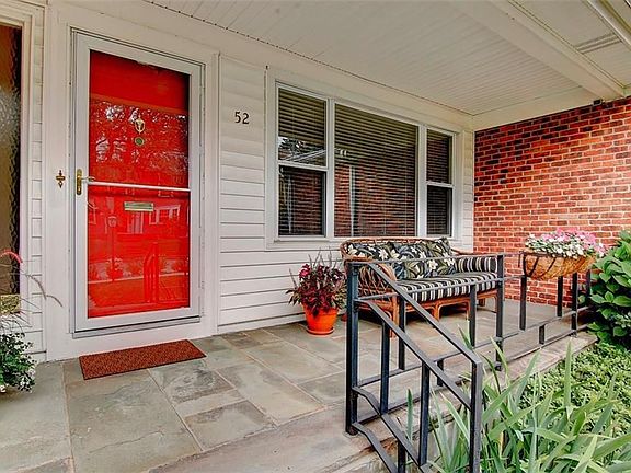 3rd image of 52 Lorraine Ave