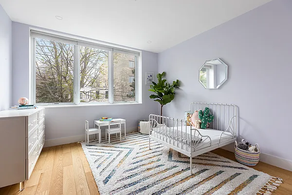 Sold by Compass | media 17