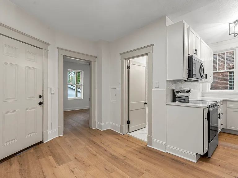 3728 Hydraulic Ave #1N — Photo 12