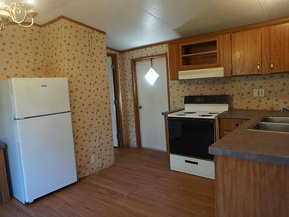 5th image of 2625 Lincoln Dr