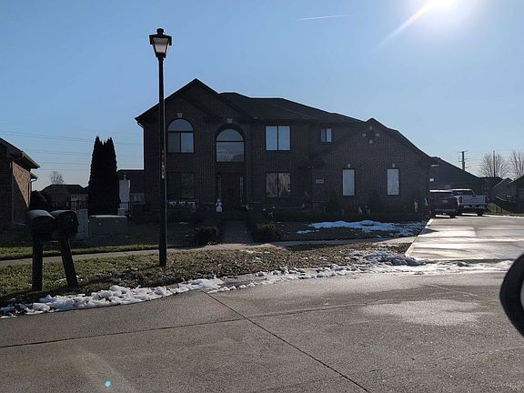 3rd image of 21406 Bunker Dr