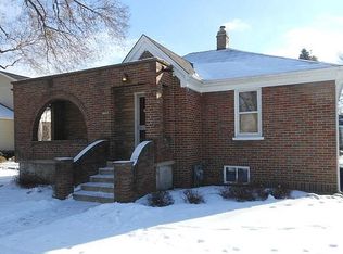 443 Illinois St, Dundee, IL 60118