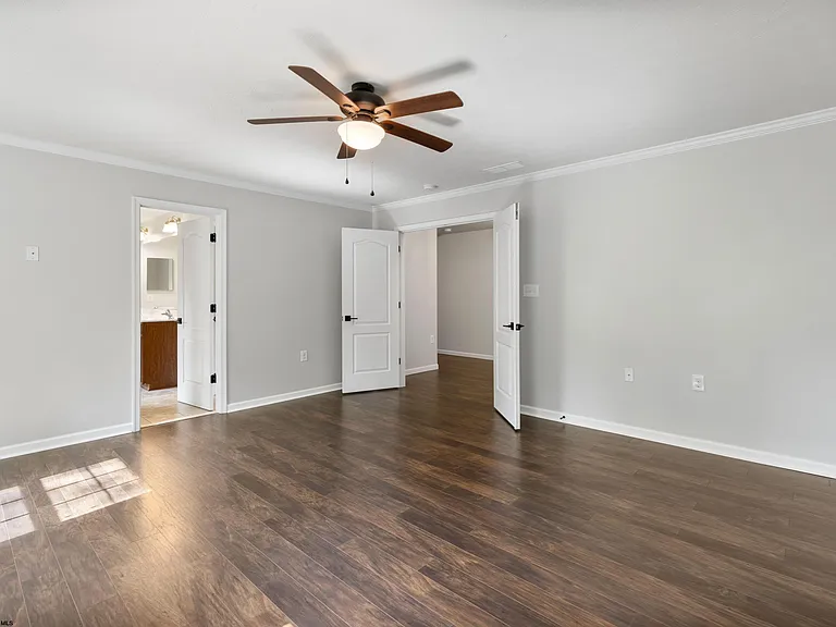 112 Casey Ln — Photo 16