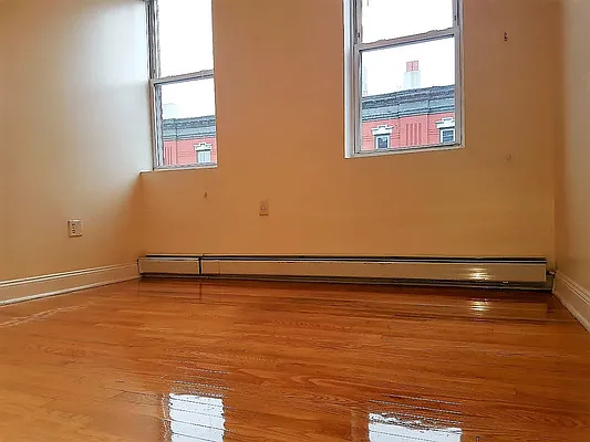 Rented by BRICK & GALO REALTY CORP | media 9