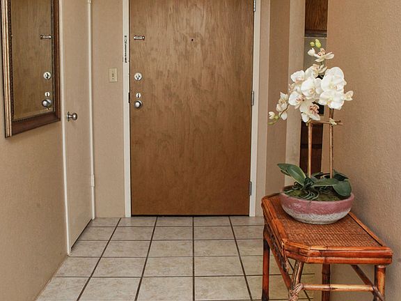 A ceramic tile entry greets your guests.