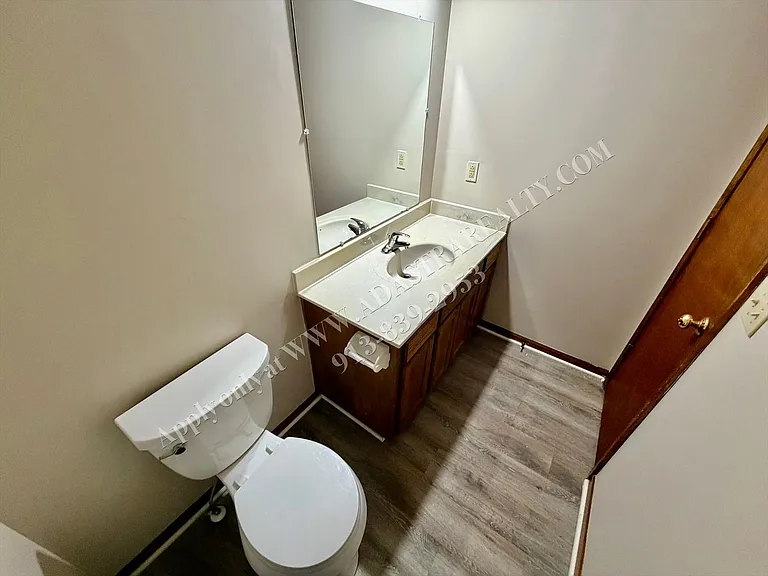 6622 W 149th Ter — Photo 11