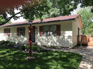 908 S 3rd Ter, Savannah, MO 64485