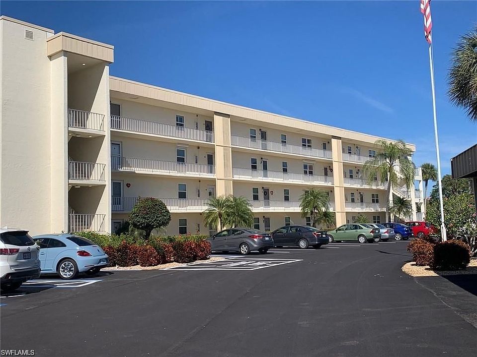 1st image of 6220 Augusta Dr APT 306