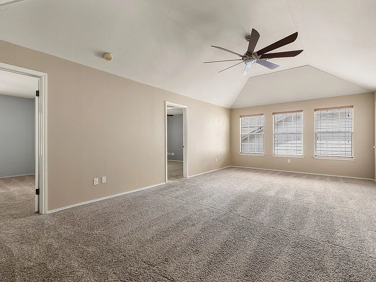 3955 Grayling Ln — Photo 30