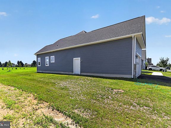 5th image of 818 Bethel Church Rd