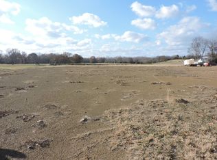 772 N Main St, Waldron, AR 72958