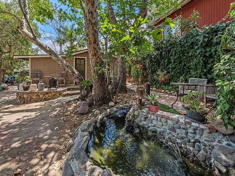 20276 Sycamore Dr — Photo 44