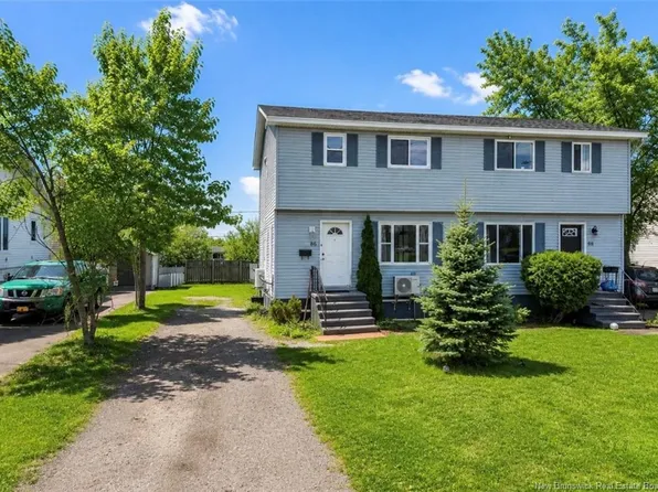 86 Lonsdale Dr, Moncton, NB E1G 2H9