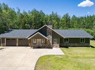 5883 Lonely Pine Dr, Duluth, MN 55803