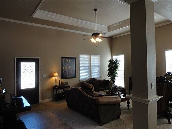 4th image of 118 Winding Brook Dr