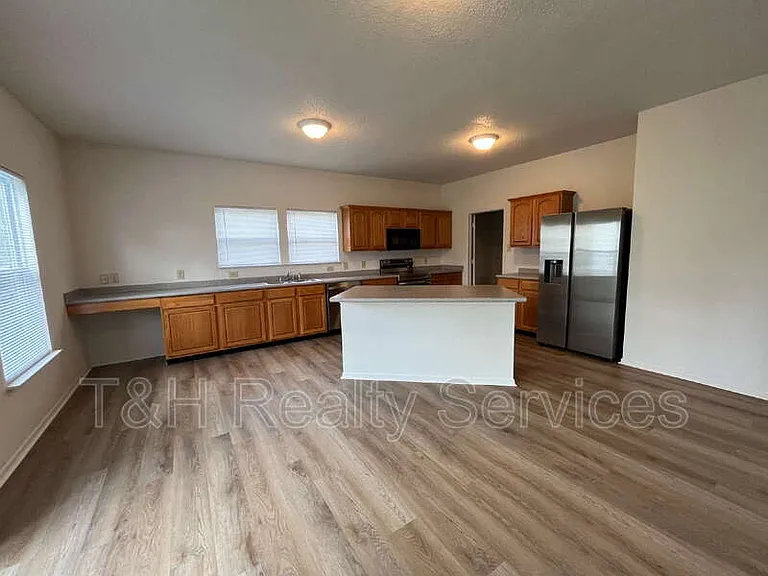 6146 Big Stone Dr — Photo 7