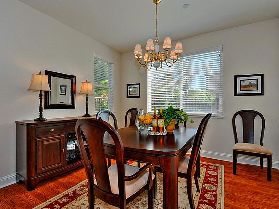 5th image of 6927 Bear Creek Dr