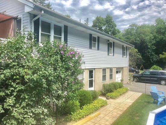 22 Out Of The Woods Ln Mahopac Ny 10541 Zillow