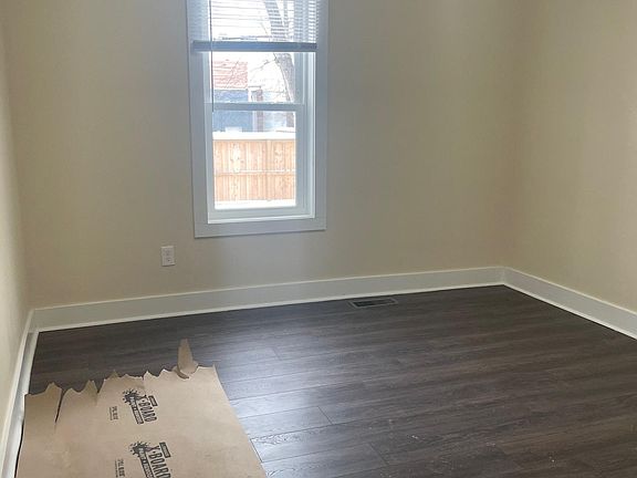 5th image of 2141 Horton Ave SE