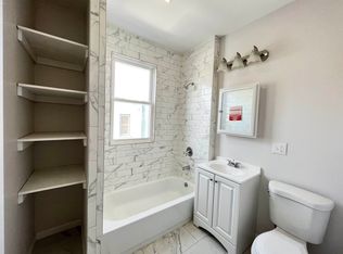 242 Bayview Ave #1A, Jersey City, NJ 07305