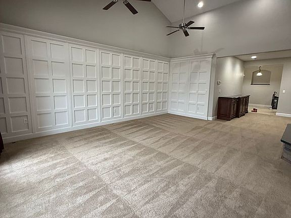 2nd image of 139 N Grand Ave #3