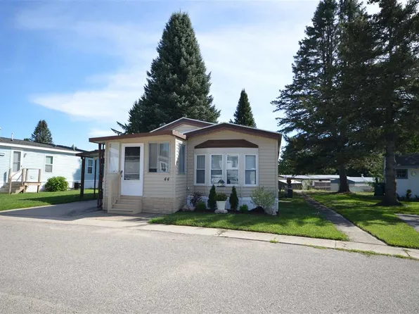 526 N Lake St Lot 44, Boyne City, MI 49712