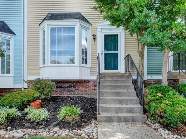 10721 Colonial Woods Way, Louisville, KY 40223