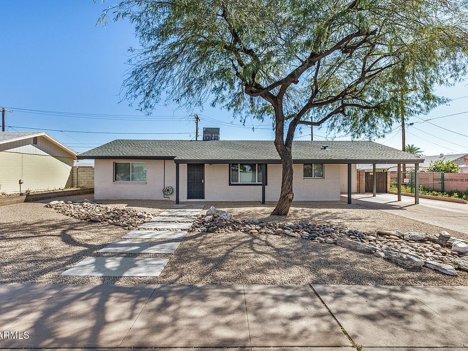 1st image of 605 N SAGUARO --