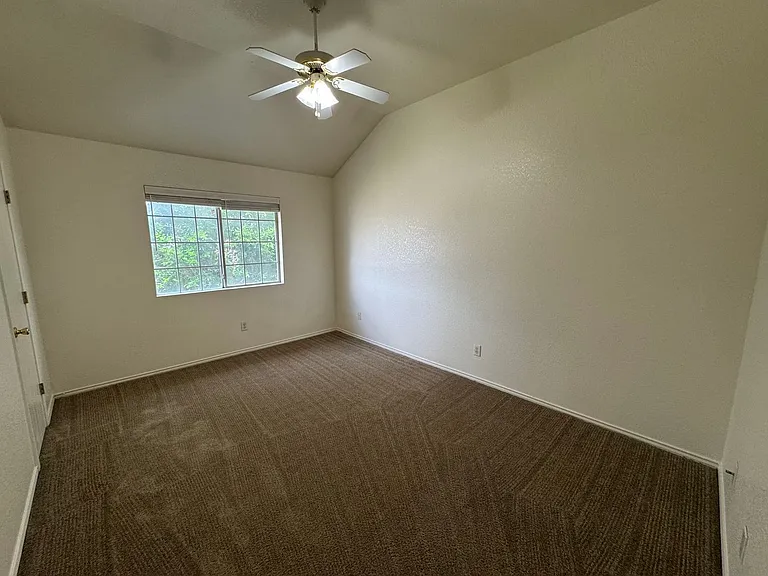4505 Deek Dr — Photo 15