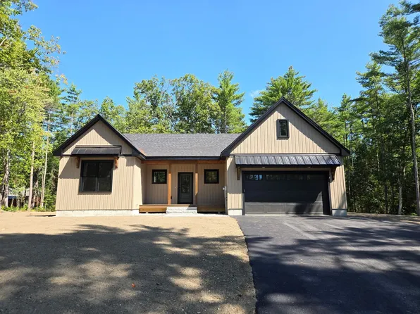 10 Winchester Lane, Tuftonboro, NH 03850
