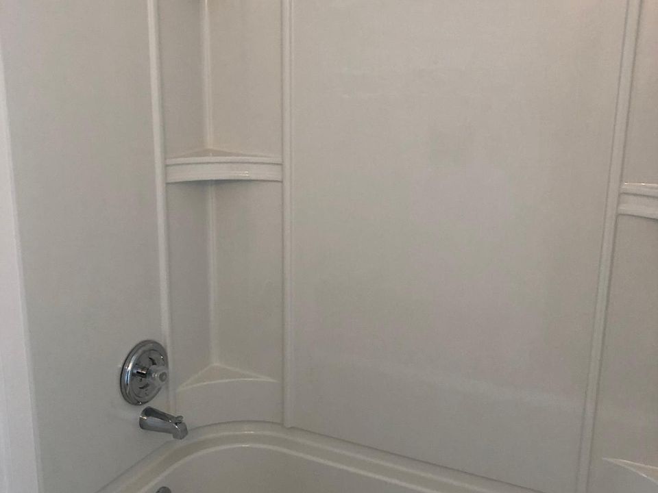 2nd image of 659 N 315 W APT 4