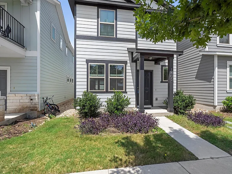 1805 Artesian Springs Xing — Photo 3