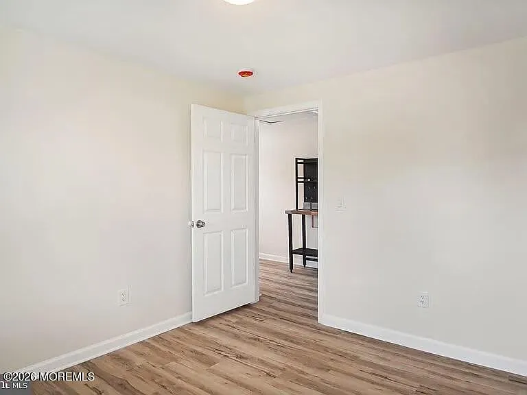 629 Johnston Ave — Photo 3