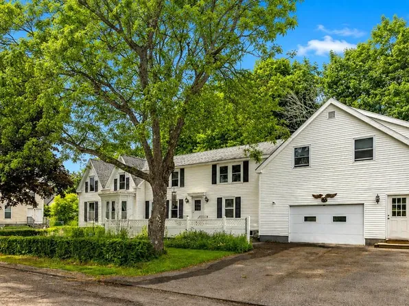 27 Warren Street, Rockland, ME 04841