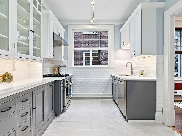 615 Boren Ave #27 — Photo 4