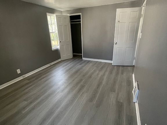 5th image of 361 Millicent Ave