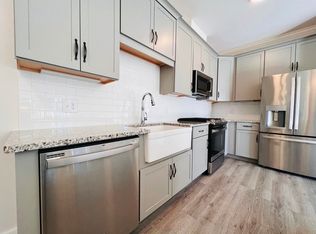 57 Long Point Rd #107, Lakeville, MA 02347