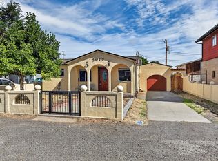 2017 W 9th Pl, The Dalles, OR 97058
