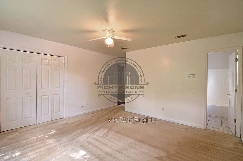 3 bed, 2.0 bath, 1137 sqft, $1,500 — Photo 4
