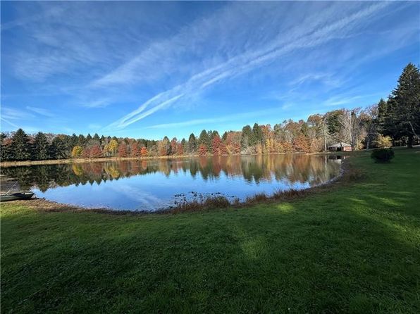 Jervis Lake Rd, Grove City, PA 16127