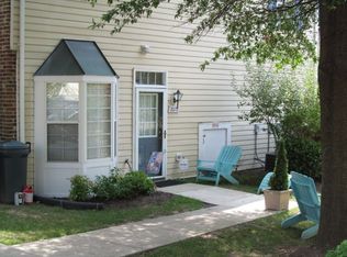 2070 Pawlet Dr, Crofton, MD 21114