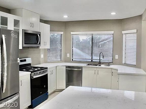 3rd image of 8801 Beach Front Dr