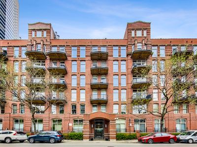 550 N Kingsbury St APT 512, Chicago, IL, 60654