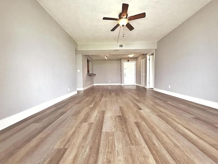 1341 SE 3rd Ave #307 — Photo 6