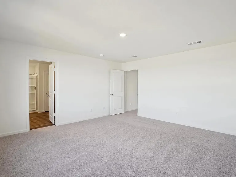2200 Meadow Park Dr — Photo 14