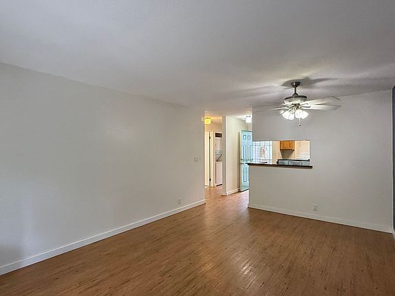 5th image of 95-536 Wikao St APT D204