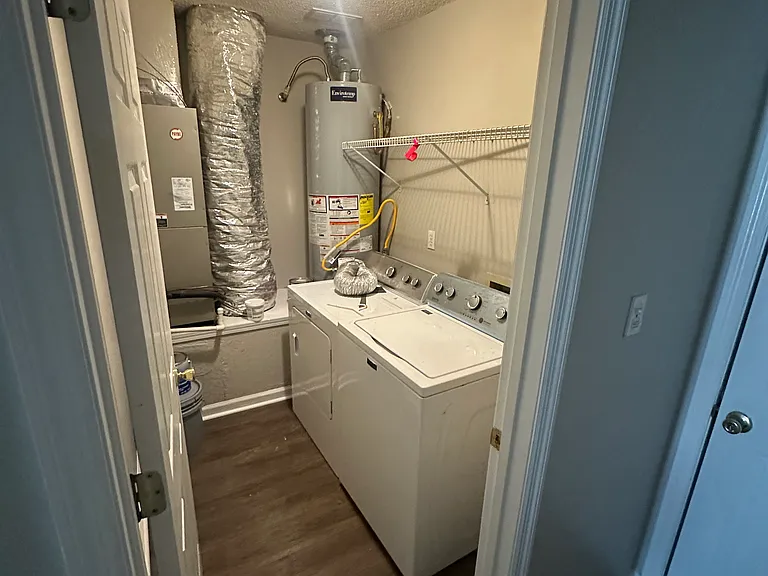4133 Mission Trace Blvd — Photo 6