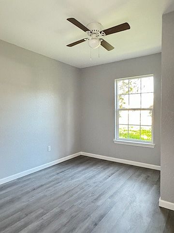 2nd image of 1306 White Ave