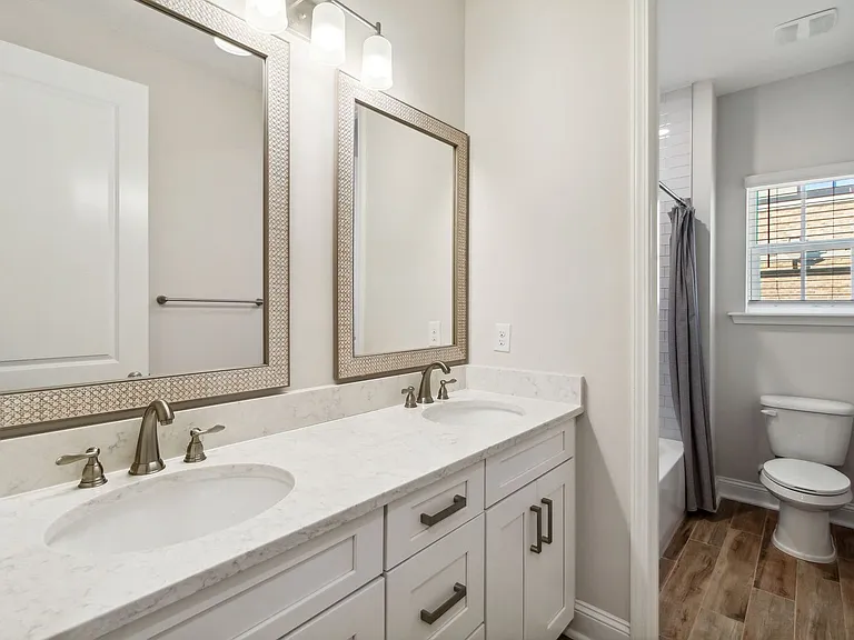 247 Beech St — Photo 36